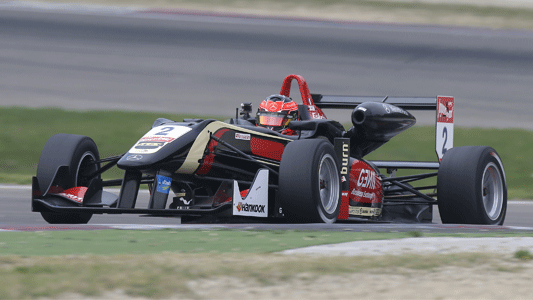 Imola - Qualifica 1<br>Pole pesante di Ocon