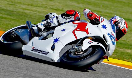 Test a Valencia, day 2: Stoner chiude col primato