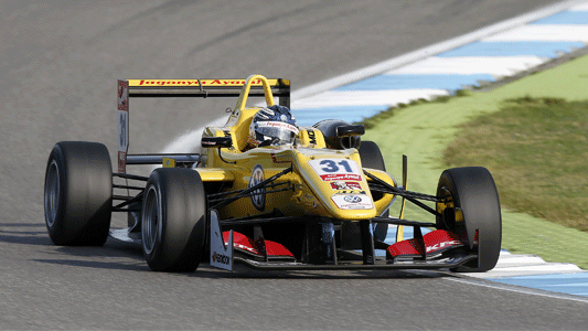 Hockenheim - Gara 2<br>Blomqvist si rif&agrave;, Prema campione