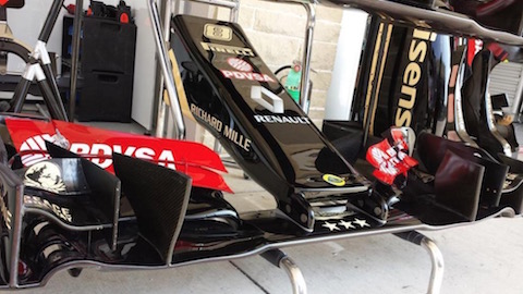 Ricciardo sostiene la ricerca<br>Nuovo muso per la Lotus