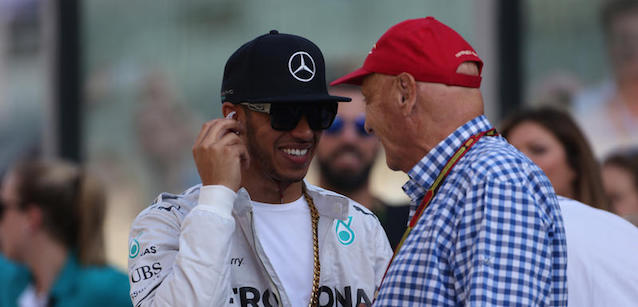 Lauda: "Il rinnovo di Hamilton in stand-by".