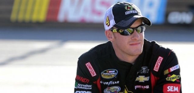 Jeb Burton firma con BK Racing