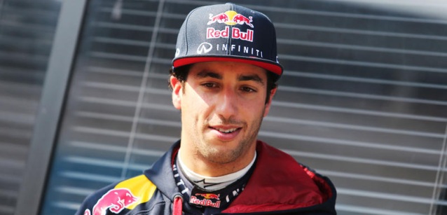 Montmel&ograve; – 2° giorno<br />Ricciardo leader, bene Raikkonen
