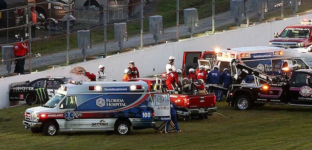 Smith continua da Stewart-Haas<br />Kyle Busch ancora in ospedale