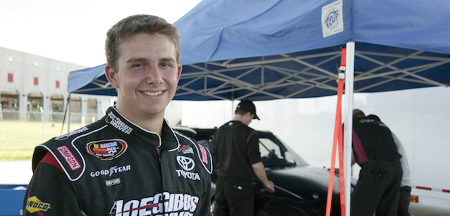 Matt DiBenedetto con BK Racing