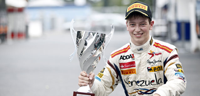 Nei box Zeta Corse a Jerez appare Cecotto
