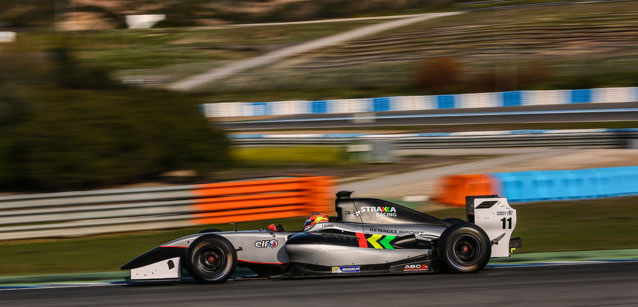 Jerez - 3° turno<br />Ellinas si conferma leader