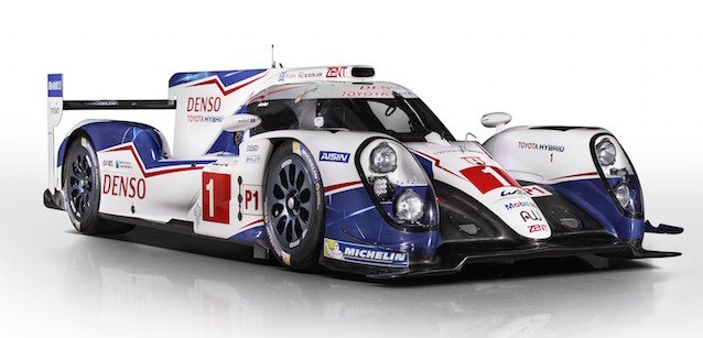 Toyota presenta la TS040 2015<br />Kobayashi pilota di riserva