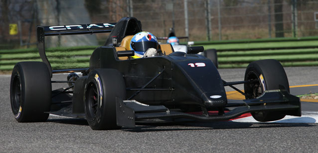 Ferrer terzo pilota Cram
