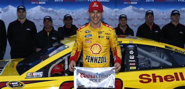 Martinsville, qualifica: Logano in forma