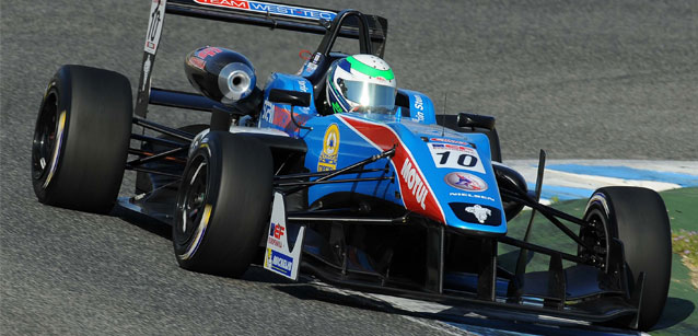 Jerez, qualifica 1: Stern in pole