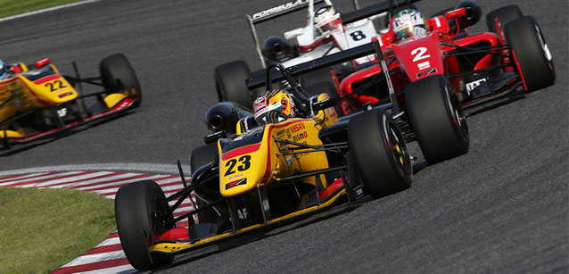 Suzuka, gare: Takaboshi primo leader