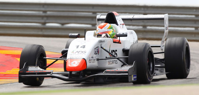 Alcaniz, qualifica 1<br />A Deletraz la prima pole 2015