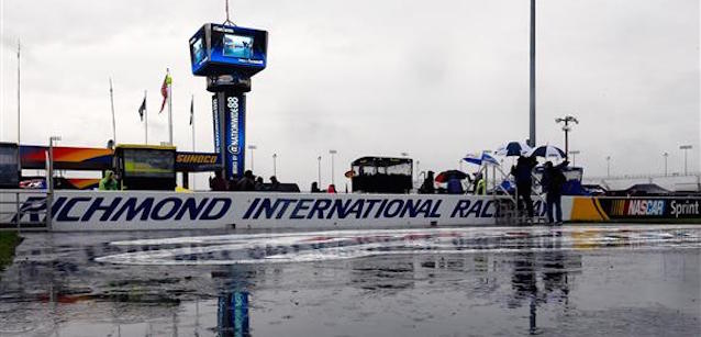 Posticipata la Toyota 400 a Richmond