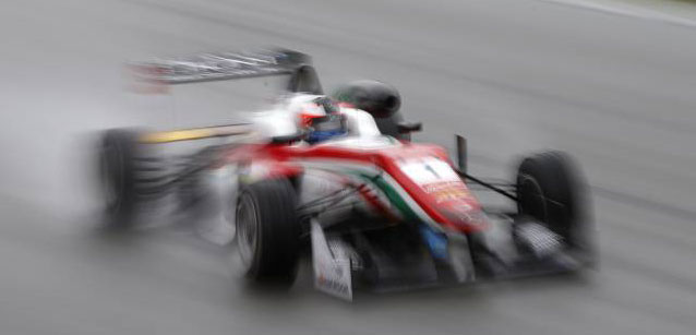 Hockenheim - Qualifica 2<br />Rosenqvist in pole con la pioggia