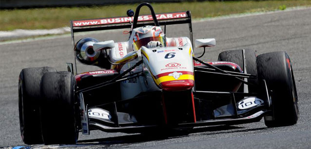 Estoril, gara 1: s'impone Tereschenko