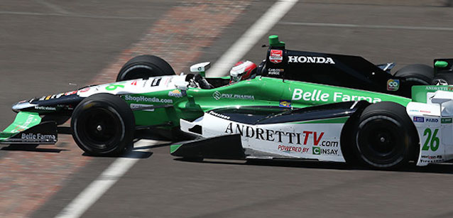 Indy, libere 3: Munoz sopra quota 230<br />Incidente per Pippa Mann
