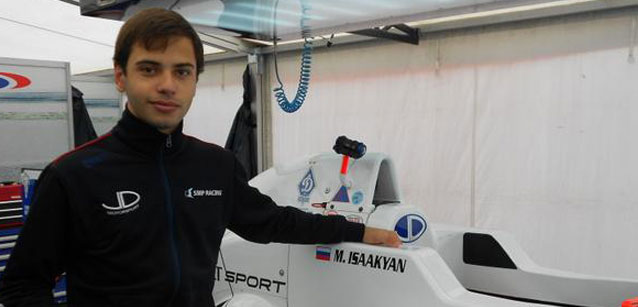 Pau, libere: conduce Isaakyan