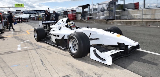 Silverstone, qualifica: Regalia al top