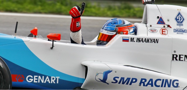 Spielberg, gara 3<br />Isaakyan vince con JD 