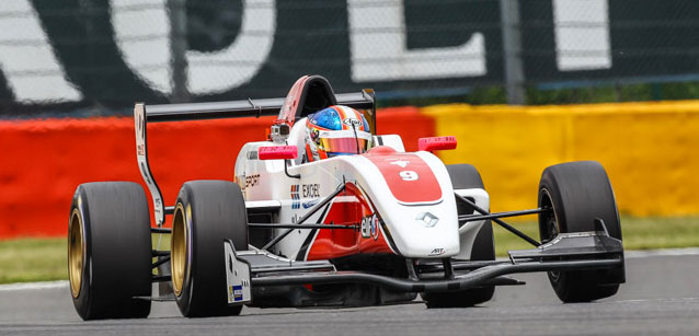 Spa, qualifica 2: Sasahara scatenato