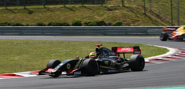 Budapest, qualifica 2: Vaxiviere in pole