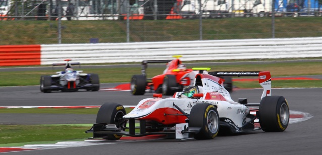 Silverstone, gara 1: Kirchhofer vince