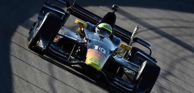 Newton, libere 1-2<br />Kanaan al top, dominio Chevy