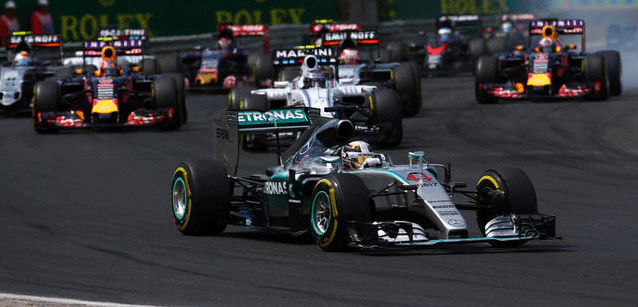La brutta partenza di Hamilton?<br />Surriscaldamento della frizione