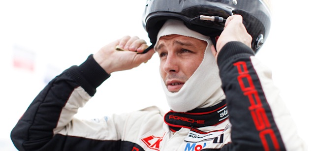 Bamber in GTE-Am al Nurbugring