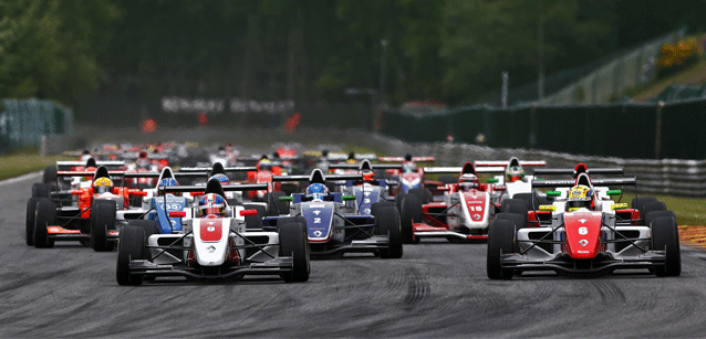 La Eurocup Renault a Monte Carlo<br />Svelato il calendario 2016