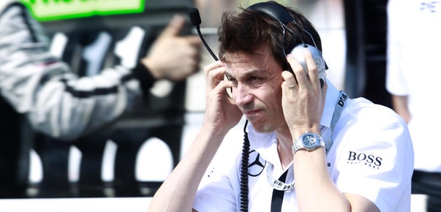 Singapore – Wolff apre ai motori datati