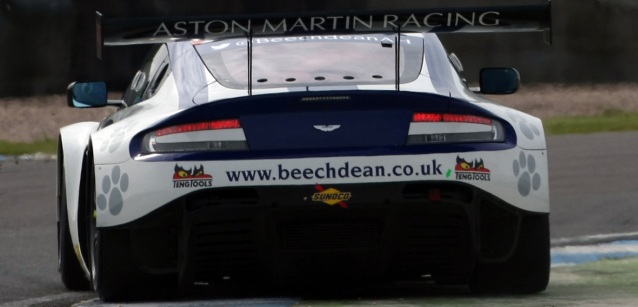 Pirelli fornitore nel GT inglese