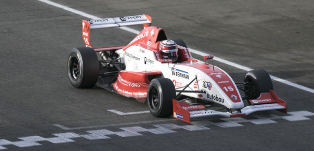 Le Mans, libere 2: Joerg sale in cattedra