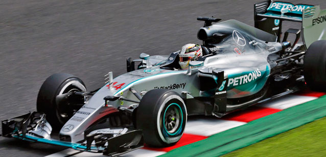 Suzuka - La cronaca<br />Hamilton da dominatore, Vettel &egrave; terzo 