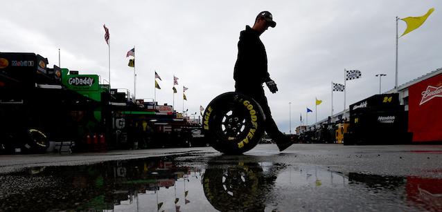 Gara rinviata a oggi per pioggia