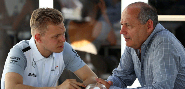 McLaren lascia libero Magnussen
