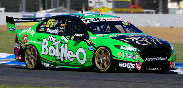 Pukekohe, gare: Reynolds <br />e Lowndes accorciano le distanze