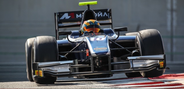 Yas Marina, 3° turno<br />Markelov precede Latifi