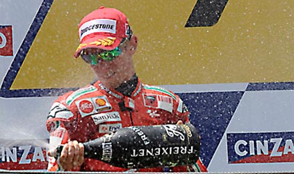 Montmelò – Test, Day 1 </br> Stoner il più veloce, Ducati prova la GP9