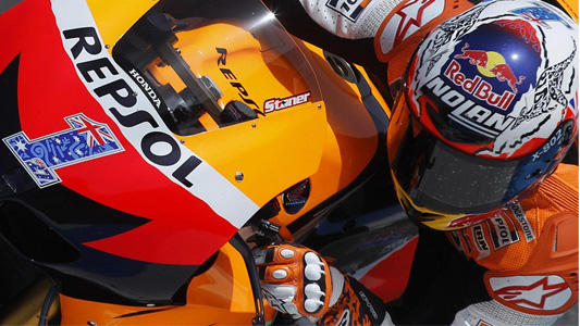 Estoril - Gara<br>Stoner vince nella noia 