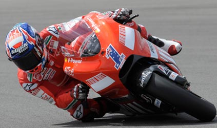 Donington, libere 2<br>Stoner ancora davanti 