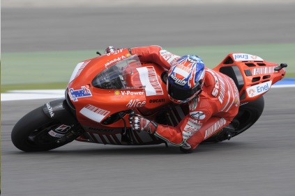 Assen - Qualifica </br> Stoner e la Ducati davanti a tutti