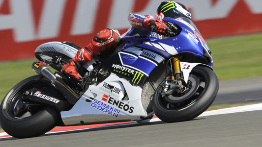 Misano - Gara<br>A Lorenzo basta un giro