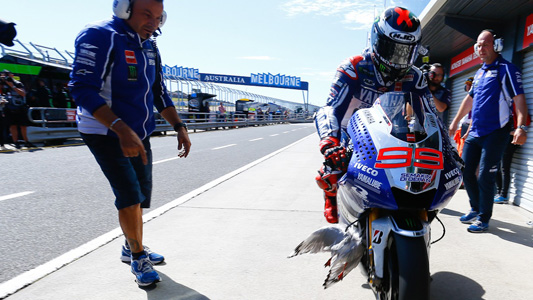 Phillip Island - Qualifica<br>Lorenzo 'vola' in pole nel caos gomme