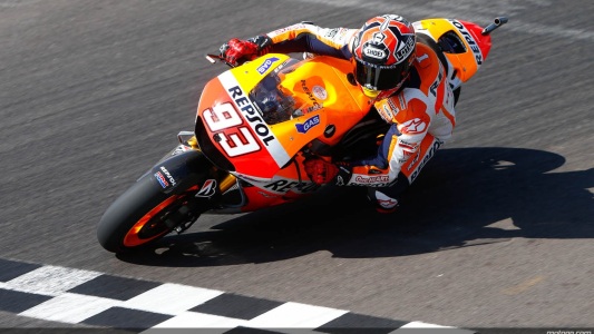 Rio Hondo – Gara<br>Marquez centra la "triplette"