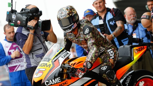 Edwards si ritira<br>Al suo posto De Angelis