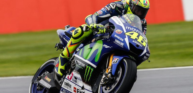 Silverstone - Gara<br />Rossi re della pioggia, tris italiano