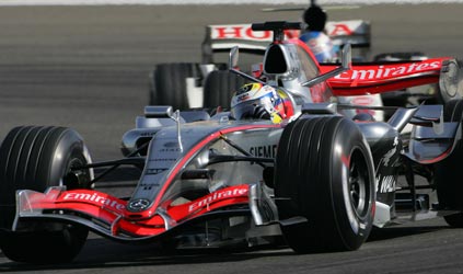 McLaren-Montoya, c'è tensione<br>Dennis duro con i suoi piloti