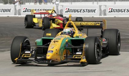 Surfers Paradise - Qualifica 1<br>Power in pole, Wilson si frattura